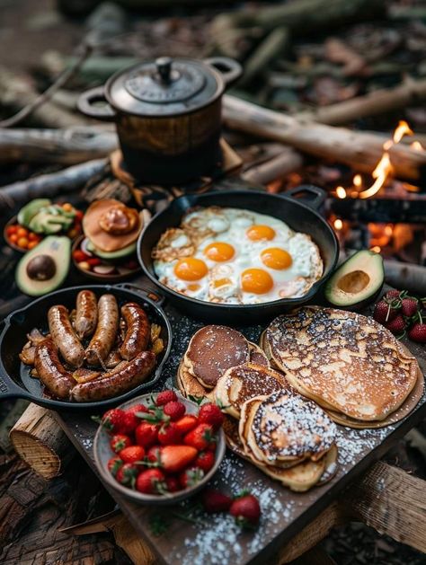 Meals For The Family, Cabin Food, Camping Breakfast, Easy Camping Meals, Campfire Food, Outdoor Eating, Easy Camping, Camp Cooking, Camping Food