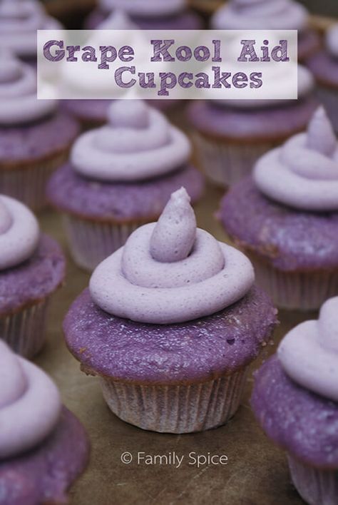 Grape Kool Aid, Cookies Cupcake, Purple Cupcakes, Spice Recipes, Yummy Cupcakes, Dessert Cupcakes, Kool Aid, Cup Cakes, Frosting Recipes