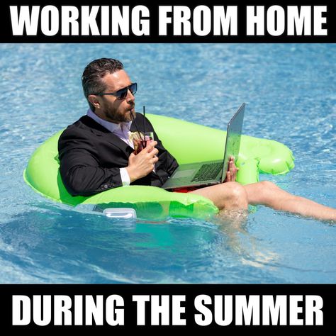 15 Funny Summer Memes That Most People Can Relate To Summer Memes Funny, Funny Wednesday Memes, Summer Meme, Beach Goals, Wednesday Memes, Rainy Day Photos, Fuuny Memes, Funny Summer, Summer Funny