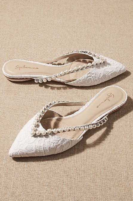 Wedding Mules, Shoe Hacks, Dressy Flats, Bridal Shoes Flats, Fancy Shoes, Shoes Flats Sandals, Girly Shoes, Elegant Shoes, Wedding Dreams