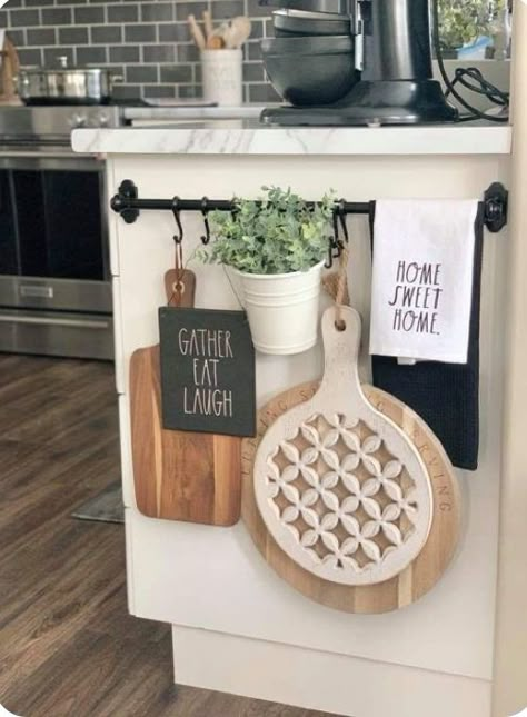 Cute Countertop Decor, Hang Apron In Kitchen, Kitchen Decor Inspiration Farmhouse, Side Counter In Kitchen, Behind The Stove Decor Ideas, Above The Counter Decor Kitchen, Wall Over Kitchen Sink Ideas, Home Decor Ideas Kitchen Farmhouse, How To Decorate Top Of Kitchen Cabinets Farmhouse Style