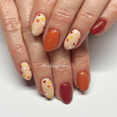 Autumnal Nails, Donut Candles, Turkey Nails, Thanksgiving Nail Designs, Thanksgiving Nail Art, Thanksgiving Nail, Simple Fall Nails, November Nails, Fall Manicure