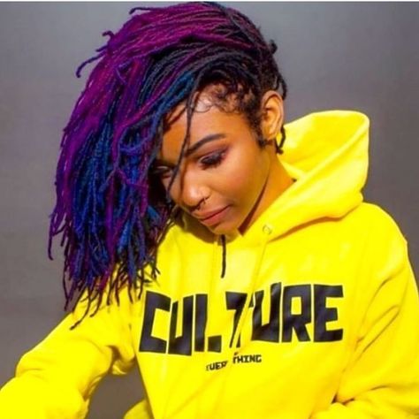 Colorful Locs Black Women, Dyed Dreadlocks, Loc Colors, Loc Ideas, Sisterlocks Styles, Beautiful Dreadlocks, Short Locs Hairstyles, Faux Locs Hairstyles, Dreadlock Styles