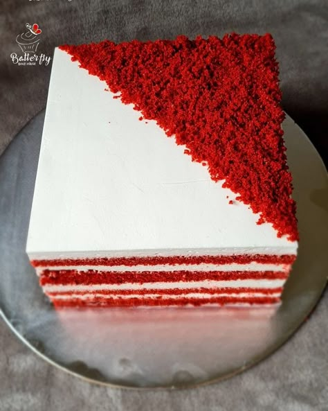 Red Velvet Cake New Design, Red Velvet Square Cake Design, Redvelvet Cake Designs, Red Velvet Cake Square, Square Red Velvet Cake, Red Velvet Cake Design Ideas, Redvelvet Cake Design, Velvet Cake Design, Red Velvet Cake Design