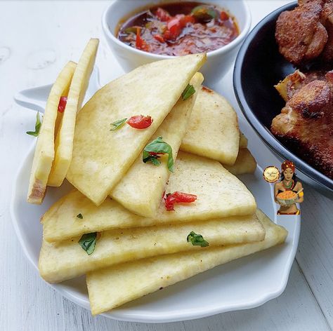 fried yam Fried Yam, It's Friday, Thank God, Cant Wait, I Can, Bread, Canning, Ethnic Recipes, On Instagram