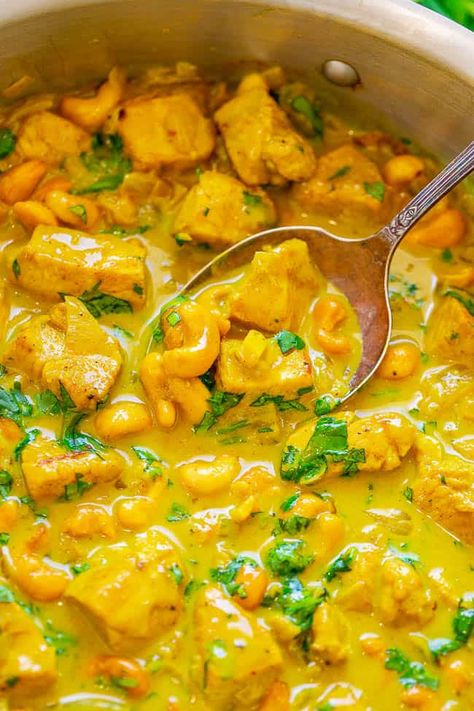 Yellow Chicken Coconut Curry (Chicken Korma) - Averie Cooks Chicken Korma Recipe Indian Foods, Chicken Curry With Coconut Milk, Yellow Chicken Curry, Yellow Curry Chicken, Yellow Curry Recipe, Chicken Coconut Curry, Curry With Coconut Milk, Chicken Korma Recipe, Chicken Coconut