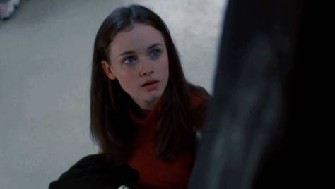 Rory Gilmore Red, Luke Danes, Gilmore Girls Seasons, Alexis Bledel, Lauren Graham, Lorelai Gilmore, Red Turtleneck, Stars Hollow, Rory Gilmore