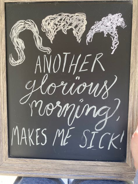 Hocus Pocus Chalkboard Art, Autumn Blackboard, Hocus Pocus Chalkboard, Halloween Chalkboard Ideas, Hocus Pocus Night, Chalkboard Wall Ideas, Work Puns, Halloween Chalkboard Art, Quotes For The Home