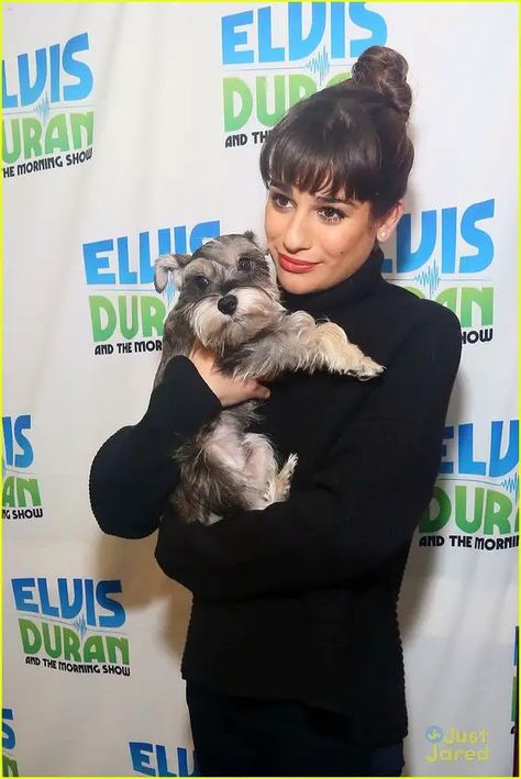 19 Celebrities With Schnauzers - The Paws Mini Schnauzer Puppies, Most Beautiful Dogs, Puppy Kisses, Schnauzer Puppy, Animal Advocacy, Lea Michele, Morning Show, Bad Dog, Miniature Schnauzer