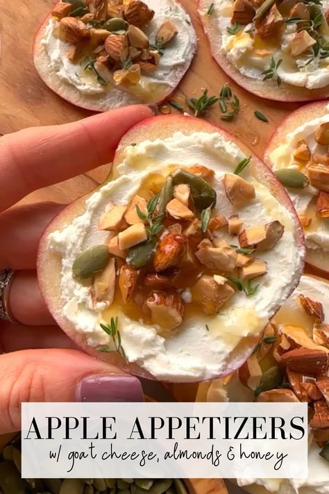 Enjoy this sliced apple appetizer with goat cheese, almonds and honey at your next get together for a little something that’s sweet, tart and crunchy and super easy to make! #appleappetizer #appletizers #appetizers #goatcheese #apples # Apple Pizza, Sliced Apple, Goat Cheese Appetizer, Cold Appetizers, Charcuterie Recipes, Appetizer Bites, Cheese Appetizers, Party Food Appetizers, Food Platters