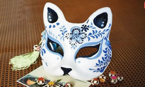 Festival Masks, Japanese Fox Mask, Fox Party, Japanese Fox, Kitsune Mask, Cute Masks, Ball Mask, Mask Painting, Japanese Mask