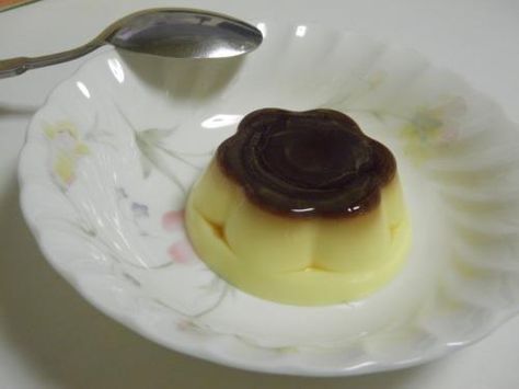 Flan (Japanese or Asian Style) Japanese Flan, Cute Teacups, Japanese Pudding, Mexican Flan, Flan Dessert, Caramel Pudding, Custard Pudding, Custard Desserts, Flan Recipe