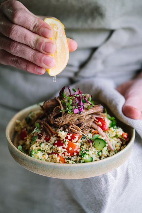 A fresh, crunchy bowl of bulgur wheat with cucumber, tomatoes and fresh herbs, topped with soft shredded lamb Lamb Bowl, Shredded Lamb, Grilled Courgette, Lamb Steaks, Lamb Skewers, Slow Cooked Lamb, Grilled Lamb, White Bean Soup, Lebanese Recipes