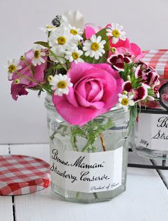 Flowers in French Jam Jar Strawberry Quilt, Fabric Strawberries, Scrappy Trip Around The World, Jam Jar Flowers, Pea Plants, Waste Canvas, Jar Flowers, Birthday Cup, Jam Jar