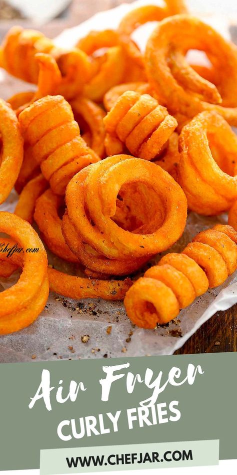 These air fryer frozen curly fries are absolutely delicious! They’re not only healthier than deep fried fries, but they are more convenient, too! Curly Fry Recipe, Curly Fries Recipe, Arby's Curly Fries, Fried Fries, Fries In Air Fryer, Fries In The Air Fryer, Frozen Sweet Potato Fries, Best Frozen Meals, Freeze Sweet Potatoes