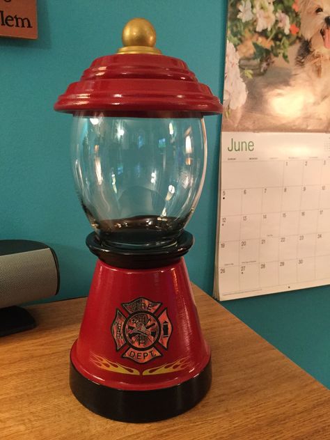 Fire Fighter candy dish Fire Department Centerpiece Ideas, Fire Department Banquet Decorations, Firefighter Centerpiece Ideas, Fire Decorations, Candy Dish Diy, Fire Dept Decor, Fireman Crafts, Fire Department Christmas, Firefighter Cross