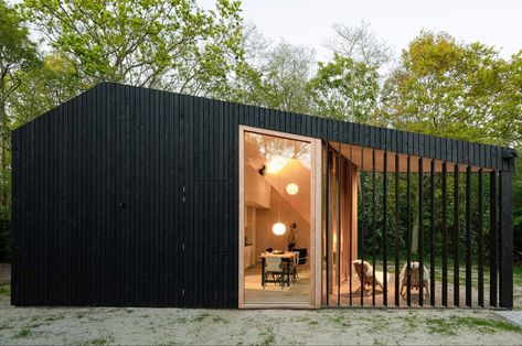 Timber Cabin, Prefab Buildings, Timber Structure, Van Damme, Architecture Inspiration, Natural Ventilation, Roof Light, Black Exterior, Home Pictures