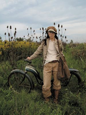 make it easy: KAPITAL Collection Farm Commune, Bycicle Outfit, Newsboy Outfit, Dyke Fashion, Bike Women, Gig Outfit, Style Uniform, Androgynous Women, Creative Clothes