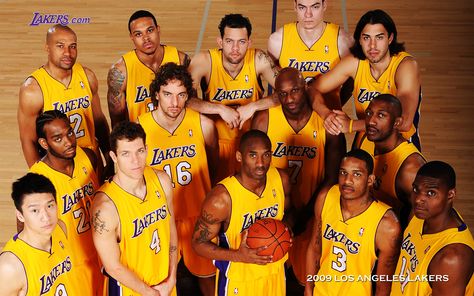 Lakers Vs Nuggets, Lakers Players, Lakers Team, Lakers Championships, Phil Jackson, Kobe & Gigi, Bola Basket, Lakers Kobe, Basketball Leagues