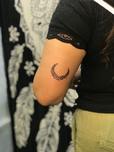 Tattoo On Elbow For Women, Back Elbow Tattoo Women, Elbow Crease Tattoo Inner, Moon Elbow Tattoo, Tattoo Behind Elbow, Above Elbow Tattoos, Below Elbow Tattoo, Back Elbow Tattoo, Elbow Crease Tattoo