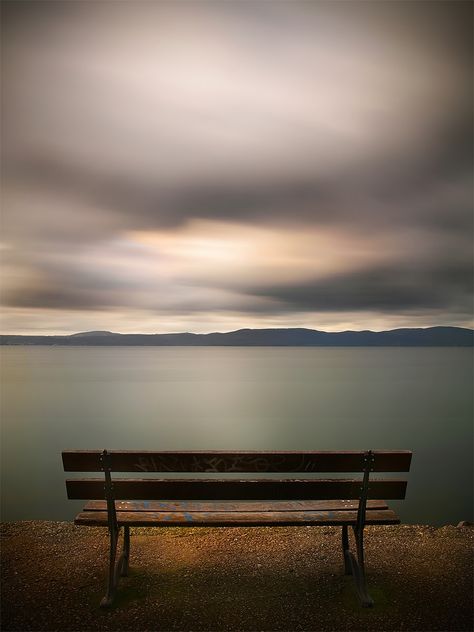 Quiet very flat .. | Photo.net Park Benches, Collage Images, Peaceful Places, Jolie Photo, Abstract Photography, Image Hd, Beautiful Photography, Nature Pictures, 그림 그리기