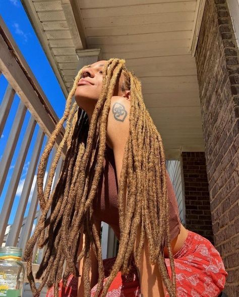 Freeform Dreads, Dreadlock Rasta, Short Loc Styles, Affirmation Art, Beautiful Dreadlocks, Dreadlock Styles, Dreads Styles, Dreadlock Hairstyles, Locs Hairstyles