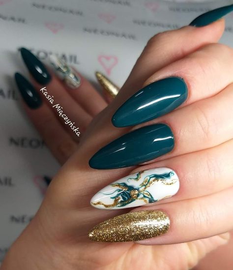 Autumn Nails 2024 Green, Teal Wedding Nails For Bride, Dark Nails For Summer, Teal Autumn Nails, Teal And Gold Nail Designs, Teal Nails With Gold, Green And Gold Marble Nails, Autumn Marble Nails, Autumn Nails Green