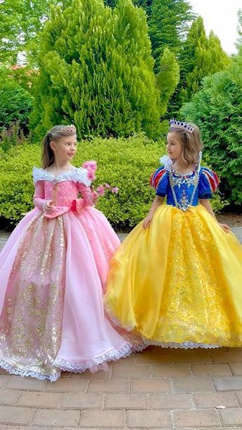 Aurora Dress For Kids, Disney Princess Dresses For Kids, Wedding Dress Disney Princess, Cinderella Dress Kids, Princess Gown For Kids, Elsa Dress For Kids, Kids Princess Costume, Princess Dress Diy, Fairy Dress Ideas