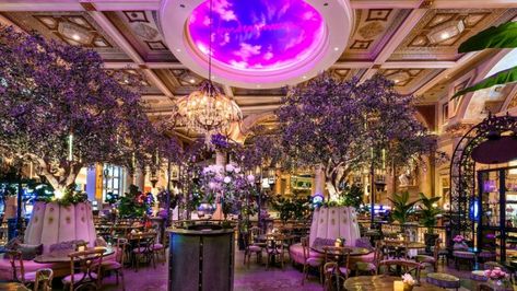 Vanderpump Cocktail Garden dining area with beautiful foliage Las Vegas Trip Planning, Cocktail Garden, Vegas Trip Planning, Caesars Palace Las Vegas, Las Vegas Bachelorette Party, Cosmopolitan Las Vegas, Vegas Restaurants, Paris Las Vegas, Las Vegas Restaurants