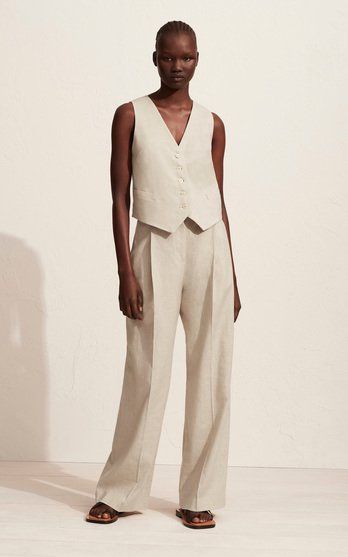 Trouser Vest Outfit, Women Trousers Design, Pleated Trousers, Mood Board Fashion, Linen Blazer, Straight Leg Trousers, Playing Dress-up, Mode Inspiration, Wide Leg Trousers