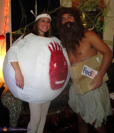 Castaway Couple - Homemade costumes for couples Geek Outfit, Halloween Costumes You Can Make, Funny Couple Halloween Costumes, Best Halloween Costumes Ever, Best Couples Costumes, Image Halloween, Costume Works, Hallowen Costume, Homemade Halloween Costumes