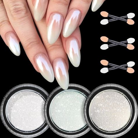 White Chrome Powder, Nails Glazed Donut, Pearl Chrome Nail, Irridescent Nails, Chrome Nails Silver, Nail Art Paillette, Pearl Chrome, White Chrome Nails, Coffin Nails Ombre