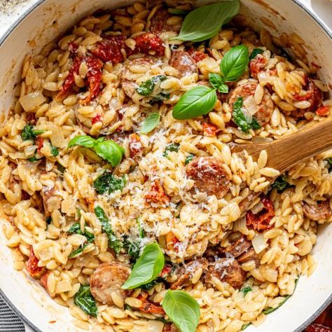 Spinach + Sun Dried Tomato Orzo with Sausage - The Natural Nurturer Sun Dried Tomato Orzo, Orzo With Sausage, Sun Dried Tomatoes In Oil, Dried Tomatoes In Oil, Sausage Orzo, Orzo Spinach, Gluten Free Orzo, Tomato Orzo, Natural Nurturer