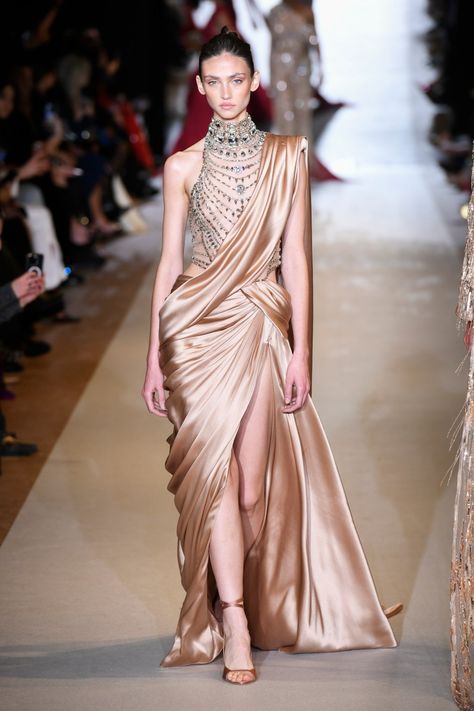 Zuhair Murad Couture, Zuhair Murad Haute Couture, Runway Gowns, Runway Fashion Couture, Oscar Dresses, Womens Wedding Dresses, Couture Runway, Zuhair Murad, Fantasy Dress