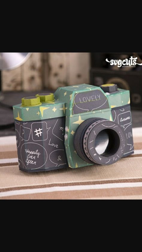 Box Camera Valentine's Day Sweets, Nature Christmas, Spiritual Travel, 3d Camera, Mini Scrapbook, Camera Cards, Instant Camera, Vintage Truck, Silhouette Studio Designer Edition