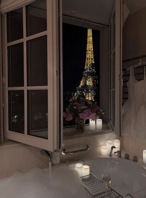 Paris Apartment Aesthetic, Small Parisian Apartment, Beginners Skincare, Paris Aesthetic Night, Pretty Little Liars Aesthetic, Reset Ideas, Weekend Reset, Skincare For Glowing Skin, Paris Flat