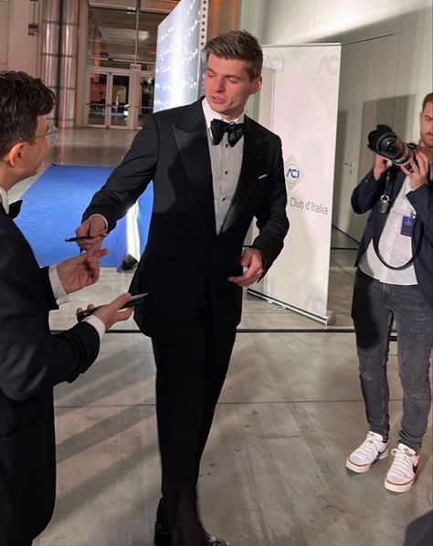 Max Verstappen In A Suit, Max Verstappen Race Suit, Max Verstappen Suit, Formula 1 Car Racing, Dirty Air, Formula 1 Car, Nicole Richie, F1 Racing, F1 Drivers