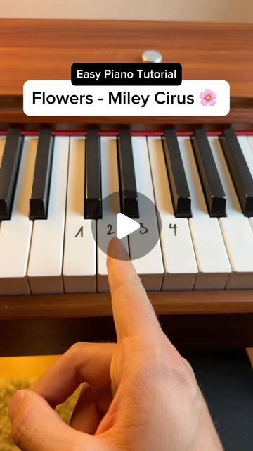 Fabrice Breuss | Piano Tutorials & Covers on Instagram: "Should I bring back tutorials like this? 🤔 let me know in the comments what content you want to see 😊  Song: Flowers - Miley Cyrus (Easy Piano Tutorial)" Simple Piano Sheet Music, Piano Tutorials Easy, Piano Tutorials Songs, Easy Piano Songs, Easy Piano Sheet Music, Piano Songs, Piano Tutorial, Music Music, Easy Piano