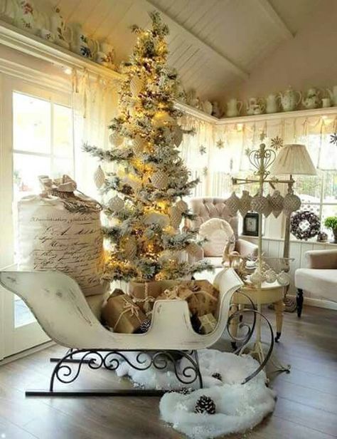 White Christmas! #indoorchristmasdecor Christmas Tree In Sleigh, Winter Sleigh Decor, Sleigh Christmas Decorations, Christmas Sleigh Decorations Indoor, Sleigh Decorating Ideas, Narnia Christmas, Christmas Sleighs, Christmas Sleigh Decorations, Vintage Sleigh