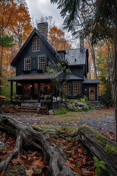 Witchy Cottage In The Woods, Witchy House Inspiration, Dark Cottagecore Exterior, Dark Moody Cottagecore, Victorian Home In The Woods, House In Woods Aesthetic, Goth Barndominium, Dark Cottage Exterior, Dark Home Ideas