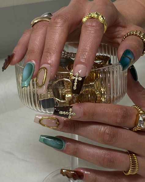 Gold Chrome Nails, Nagellack Trends, Pearl Nails, Unique Acrylic Nails, Dream Nails, Fire Nails, Funky Nails, Pretty Acrylic Nails, Dope Nails