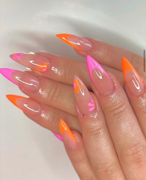 Stiletto Nails Summer Colors, Baddie Almond Nails Pink, Spring Glam Nails, Neon Nails Stiletto, Stiletto Vacation Nails, Stiletto Nails Spring, Summer Nail Ideas Pink, Classy Stiletto Nails, Spring Nails Stiletto