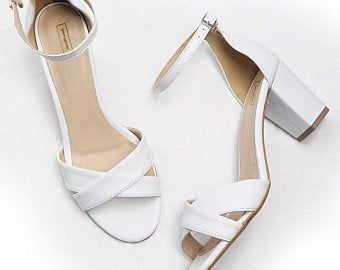 Brides Maid Shoes, Comfortable Wedding Heels, Wedding Sandals Heels, Block Heels Wedding, Wedding Shoes White, White Shoes Heels, Bridesmaids Shoes, Ivory Sandals, Heel Sandals Outfit