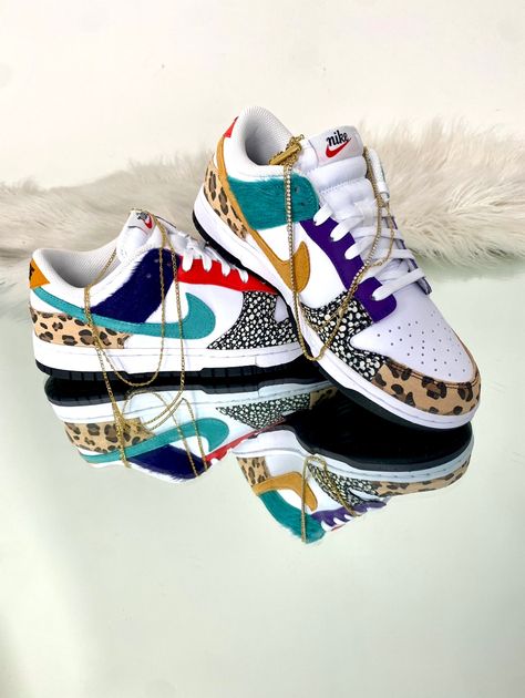 Nike Dunks Customized, Different Color Dunks, Nike Dunks Colorful, Dunks Shoes Women, Multi Color Dunks, Colorful Dunks, Cute Dunks, Women Dunks, Nike Dunks Outfit Woman