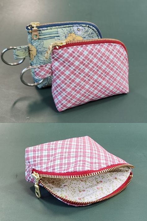 Sew a mini coin purse and keychain with a cute pattern. Simple Coin Purse, Coin Purse Pattern Free, Purse Patterns Free, Coin Purse Pattern, Purse Sewing Patterns, Cute Coin Purse, Simple Projects, Purse Pattern, Cute Patterns