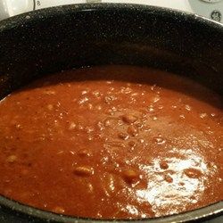 This bean chowder is similar to chili. It's one of the most popular dishes at Tulsa Public Schools. Those of us growing up in the 60's and 70's remember it fondly as a favorite treat. A real stick-to-your-ribs comfort food. Tradition dictates that it is served with cinnamon rolls. This was given to me by my grandmother who was a dietician/cook for over 40 years. Bean Chowder, School Lunch Recipes, Chipped Beef, Popular Dishes, Butter Tarts, Salmon Patties, School Cafeteria, Chowder Recipes, Fast Food Chains