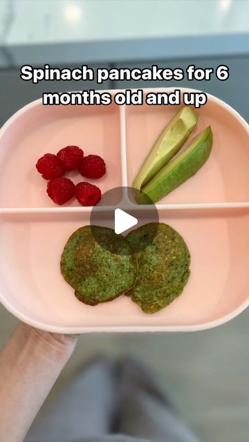 Kaya Anh Hyde on Instagram: "Spinach pancakes, breakfast ideas for 6 months old + 1 cup of oats (or flour of choice) 1 ripe banana 1 cup spinach 1/2 cup of milk (your choice, I use oatmilk) 1 egg Oil or butter Blend all ingredients. On a skillet, add butter or oil, add pancake mixture and cook through. Cut them into strips or serve them whole to your baby #breakfast #pancakes #easymeals #babyfood #solidstarts #8monthsold #blw #blwbaby #blwmeals #breakfastideas #homemadefood #yummyfood #organicfood #momlife #mumlife #mommylife #sahm #parents #mommyandme #firsttimemom #girlmom #mixedbabies #cutebaby #babiesofinstagram #cookingathome #healthyeating #motherhood" Pancake For 6 Month Old, Blw 8 Month Old, Pancakes Breakfast Ideas, Spinach Pancakes, Baby Breakfast, Pancakes Breakfast, Cup Of Milk, Breakfast Pancakes, 6 Month Olds