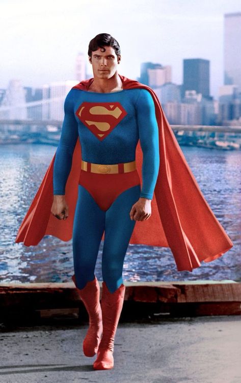 ClarkQuill97 on Twitter: "Its insane how perfect Christopher Reeve is as Superman. Look at this man.… " Superman Movie, Superman Cape, Christopher Reeve Superman, Superman 2, Superman Movies, Superman Family, Superman Man Of Steel, Superman Art, Adventures Of Superman