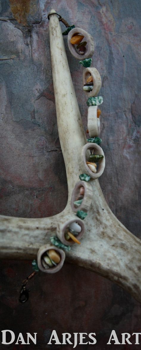 Horn Ideas, Deer Horn Jewelry, Antler Projects, Antler Rings, Bullet Casing Jewelry, Deer Antler Crafts, Deer Antler Jewelry, Antler Ideas, Deer Antler Decor