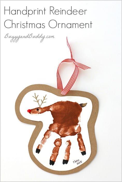 Handprint Reindeer Christmas Ornament: Simple homemade Christmas ornament art project for toddlers, preschoolers, and kindergarteners. Looks just like Rudolph! Makes a great keepsake! ~ BuggyandBuddy.com #diyornaments #handprintart #christmas #christmasornaments #diyornaments #reindeercraft Handprint Reindeer, Reindeer Handprint, Handprint Christmas, Preschool Christmas Crafts, Kids Christmas Ornaments, Christmas Kindergarten, Christmas School, Preschool Christmas, Toddler Christmas